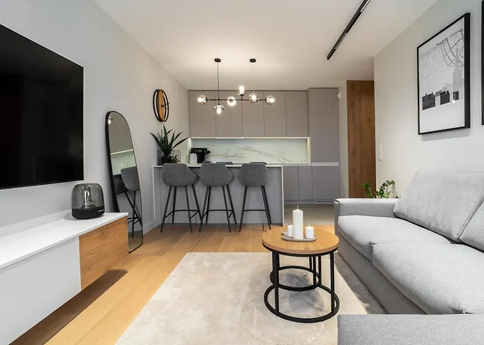 Latarnikow146 By Mypart In Your * 格但斯克